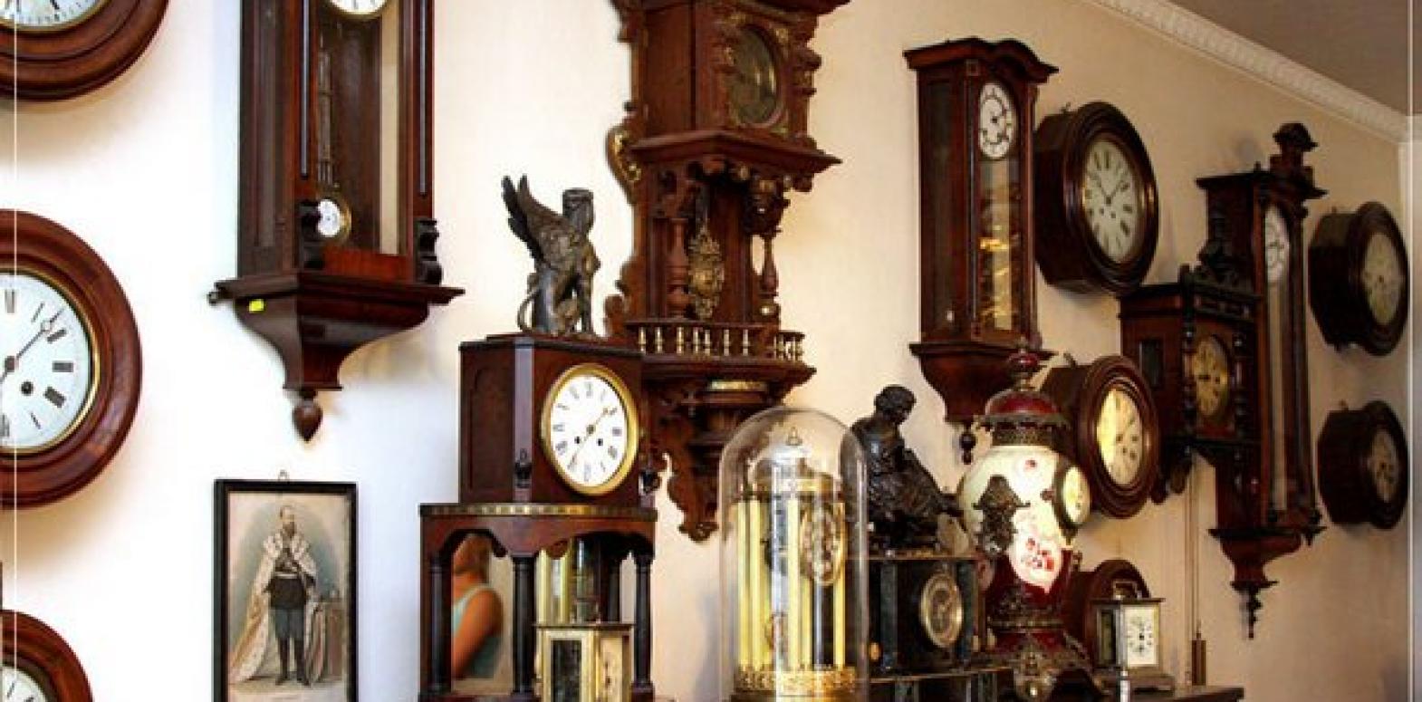 Коллекция старинных часов